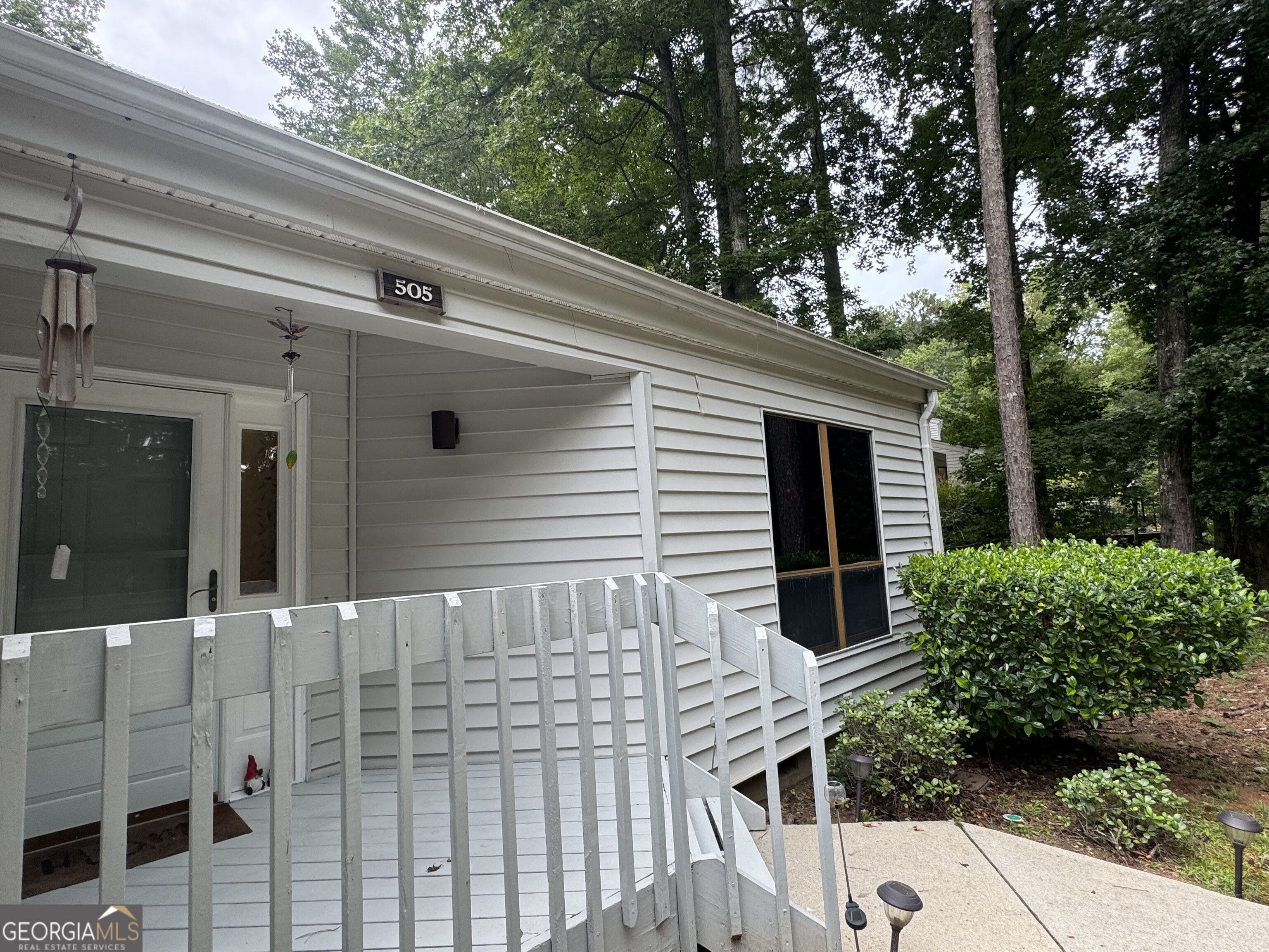 505 Willow Way Property Photo 2