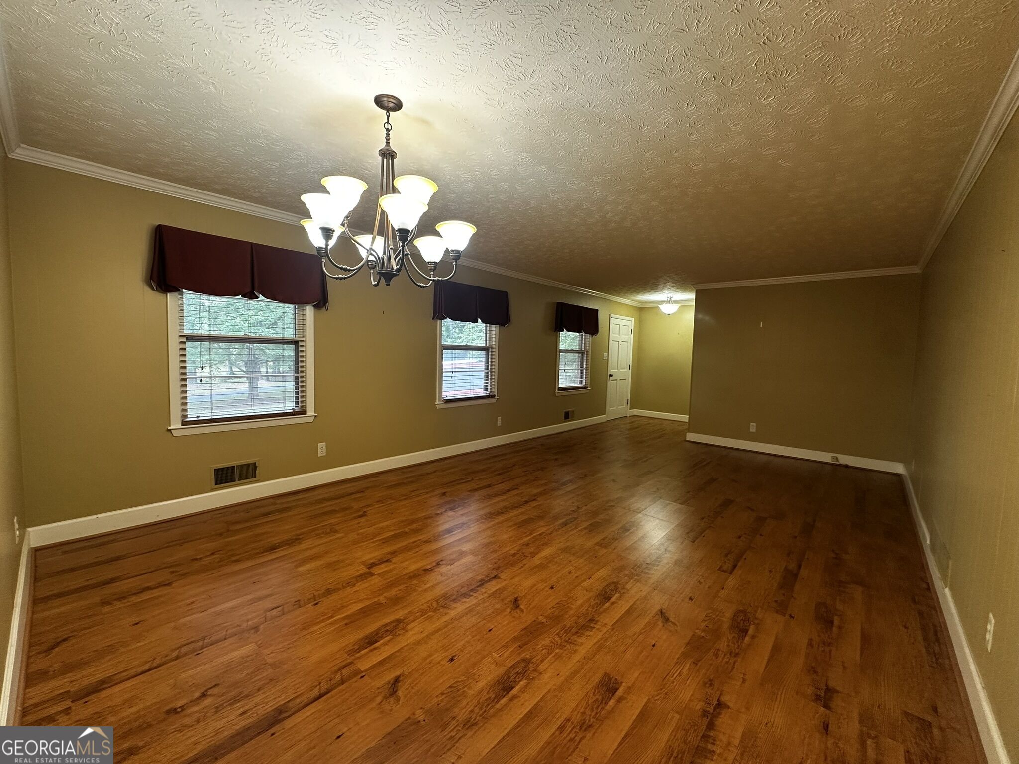 12276 Flat Shoals Road Property Photo 4