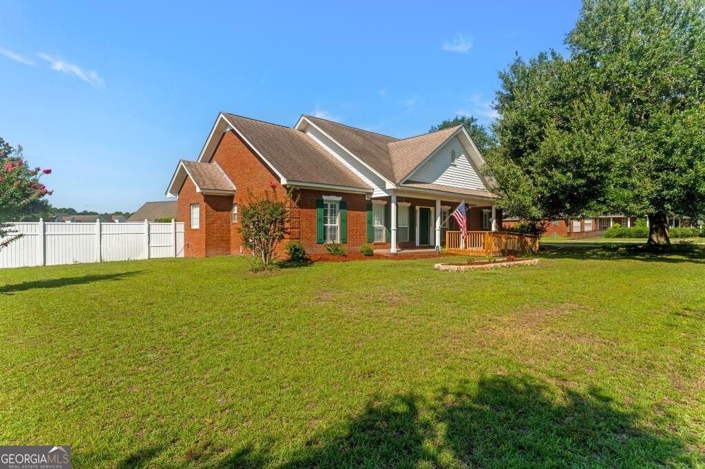2384 Hodgeville Road Property Photo 4