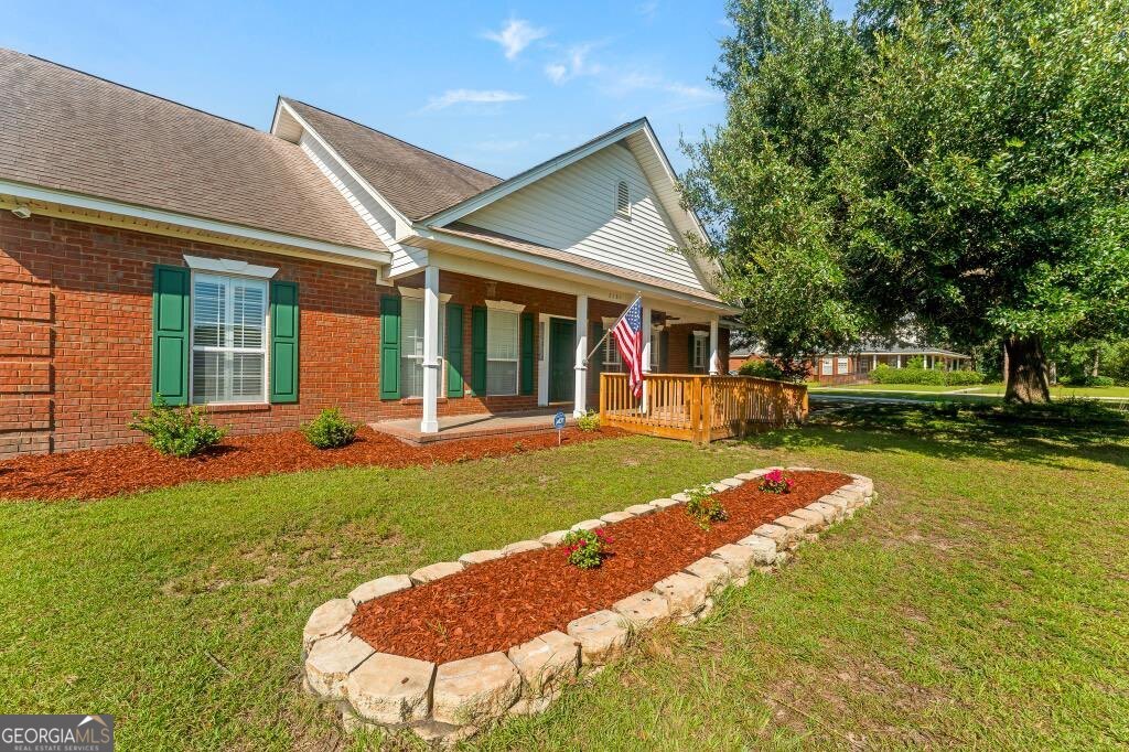 2384 Hodgeville Road Property Photo 5