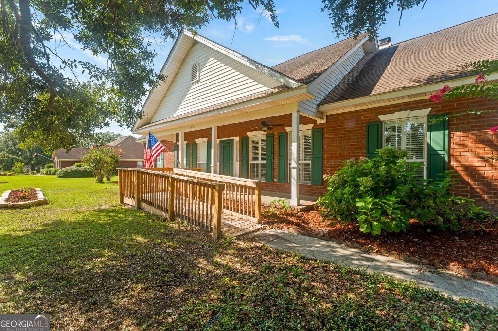 2384 Hodgeville Road Property Photo 6