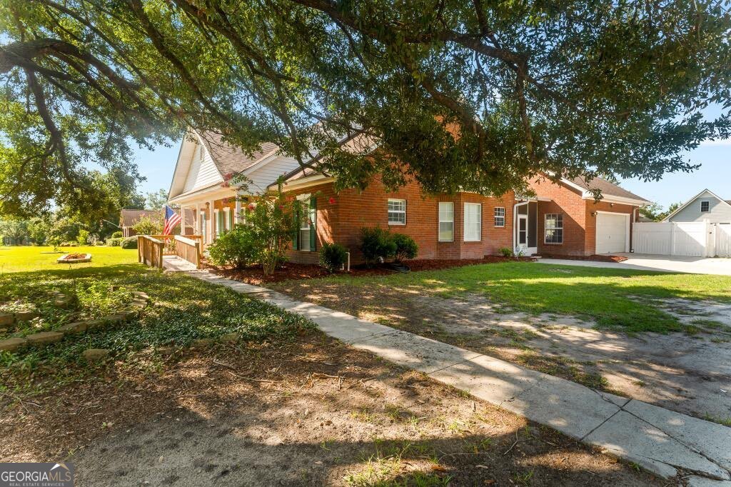 2384 Hodgeville Road Property Photo 7