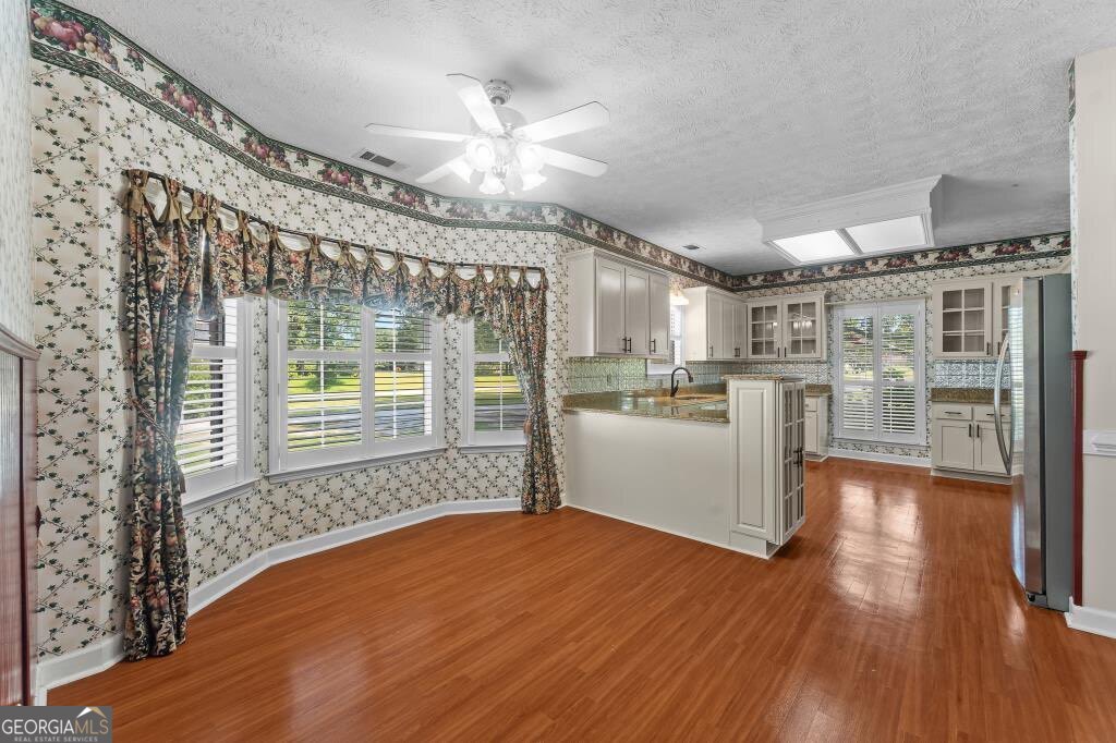 2384 Hodgeville Road Property Photo 28