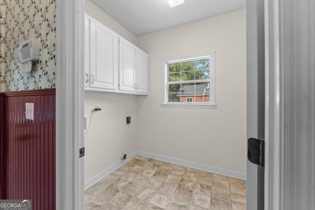 2384 Hodgeville Road Property Photo 33