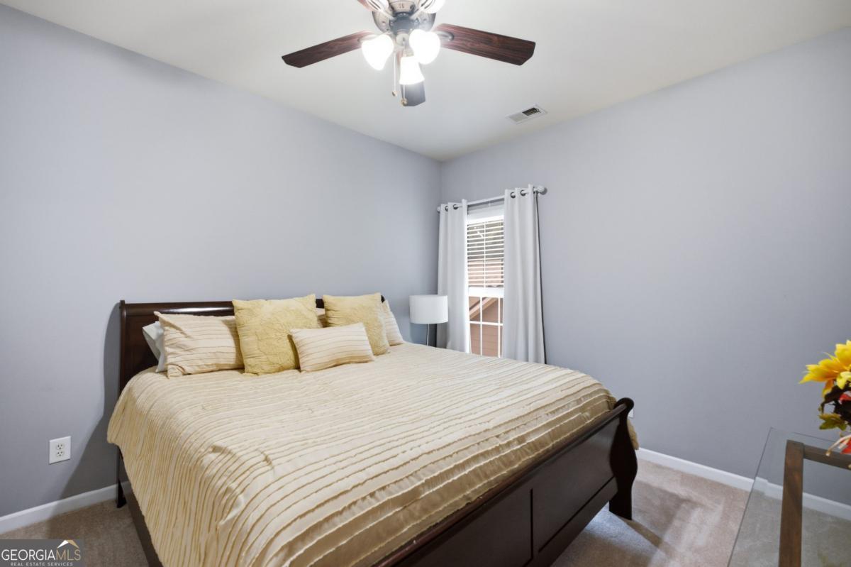 1715 Yellow Wood Drive Property Photo 38