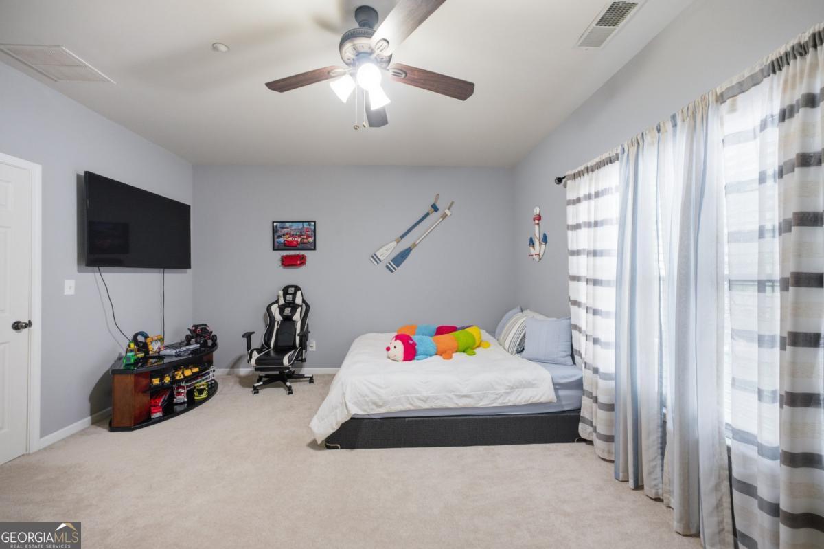 1715 Yellow Wood Drive Property Photo 41