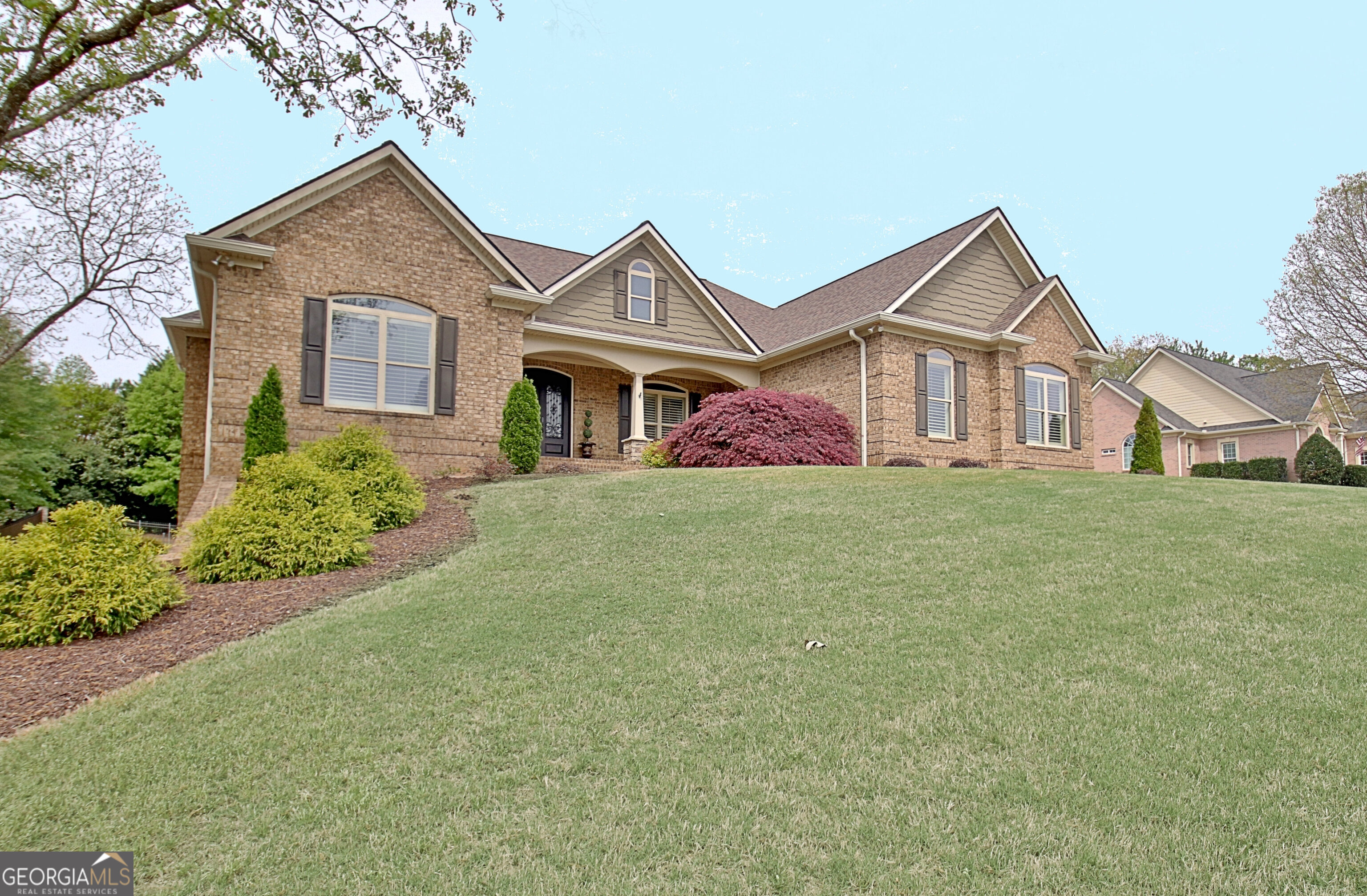 100 Wickham Drive Property Photo 2