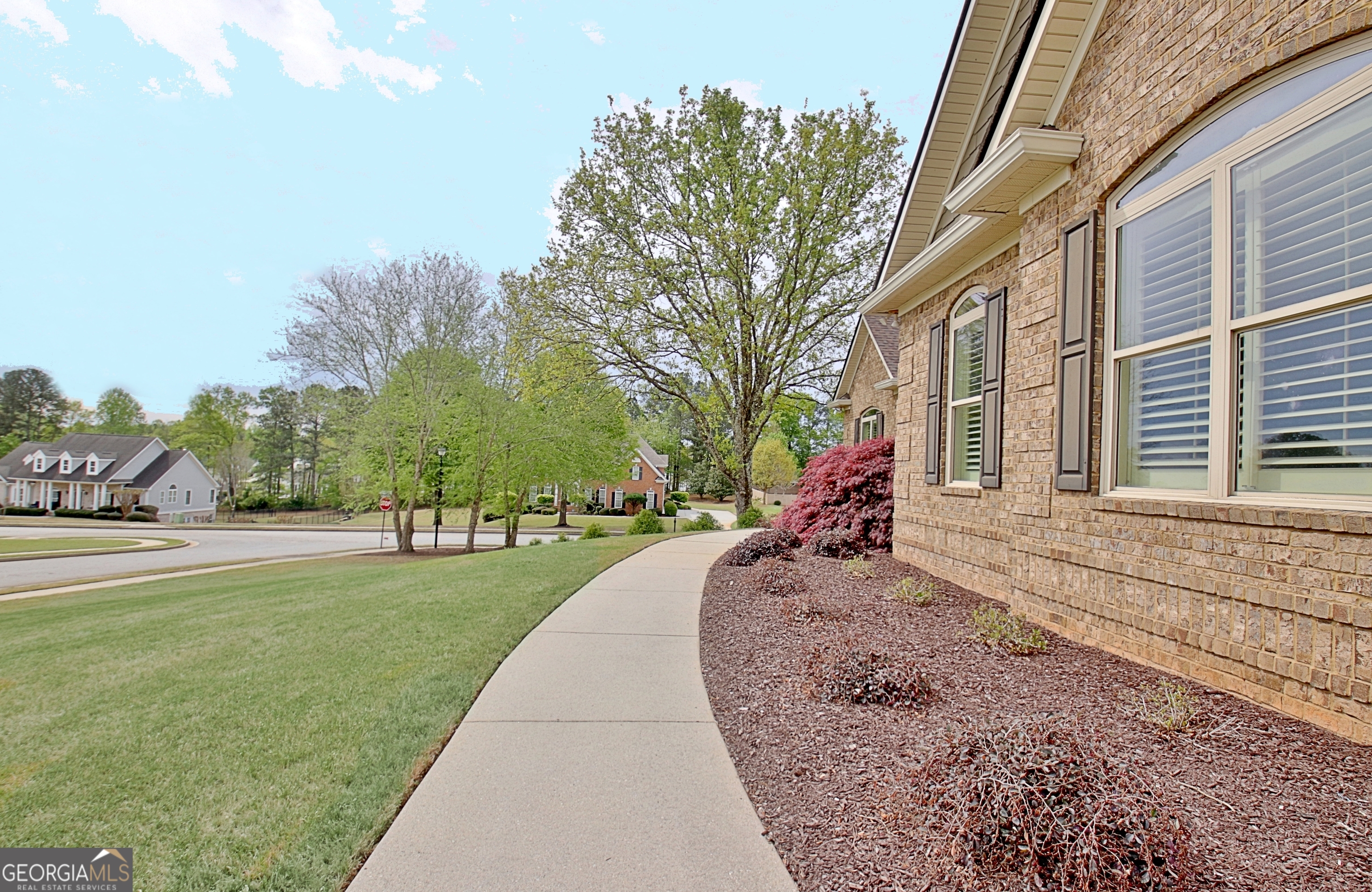 100 Wickham Drive Property Photo 6