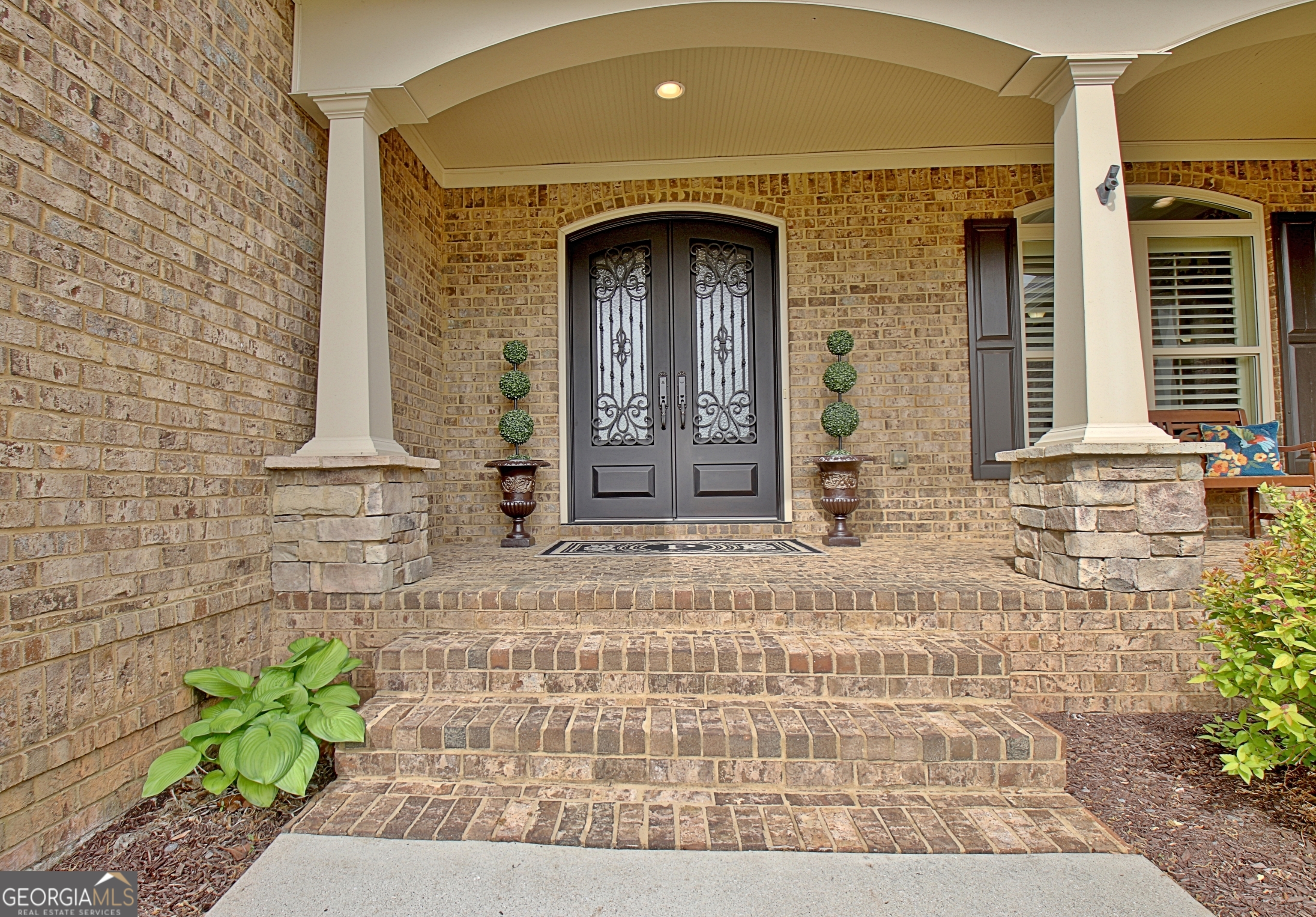 100 Wickham Drive Property Photo 8
