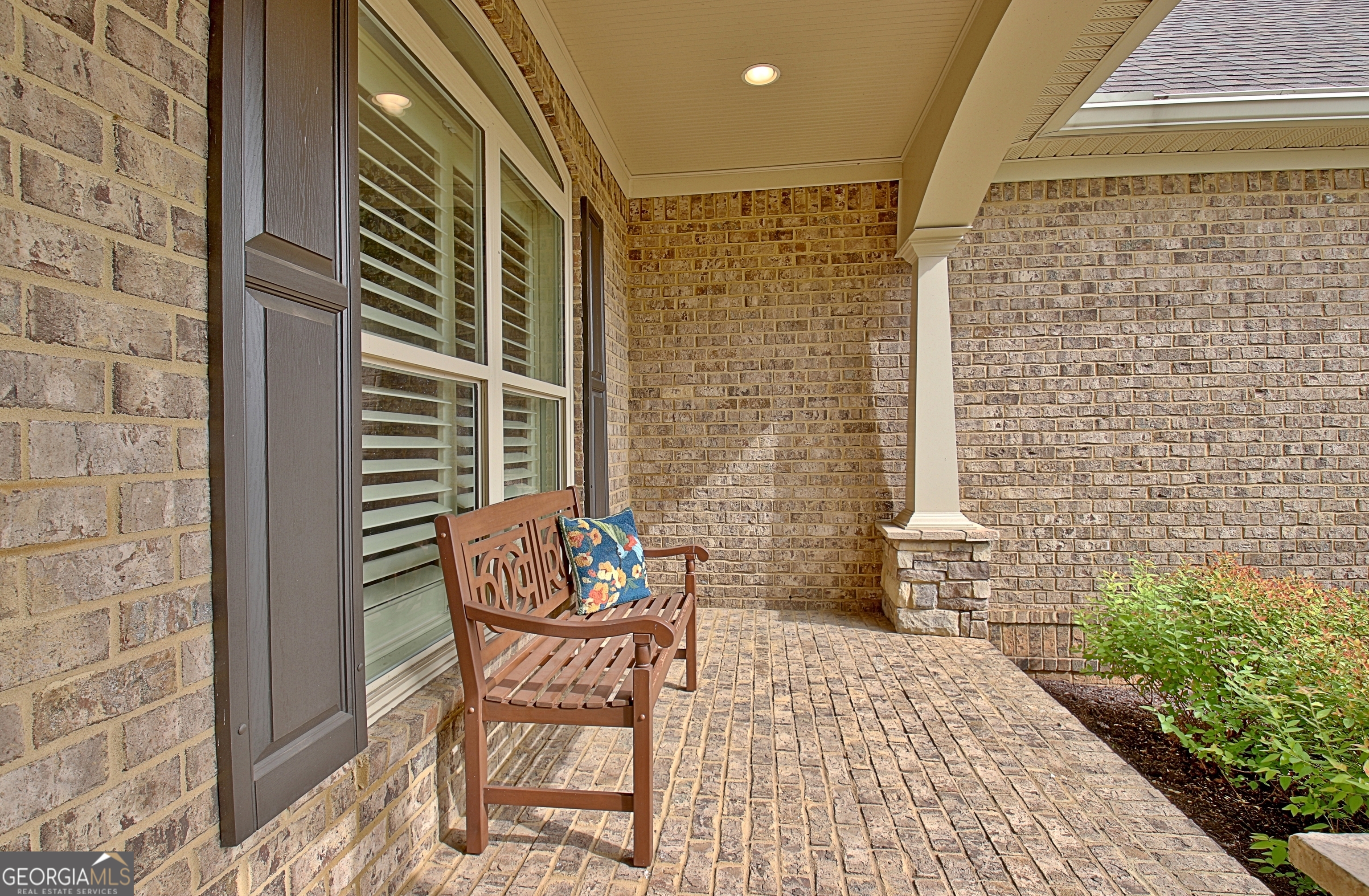 100 Wickham Drive Property Photo 12