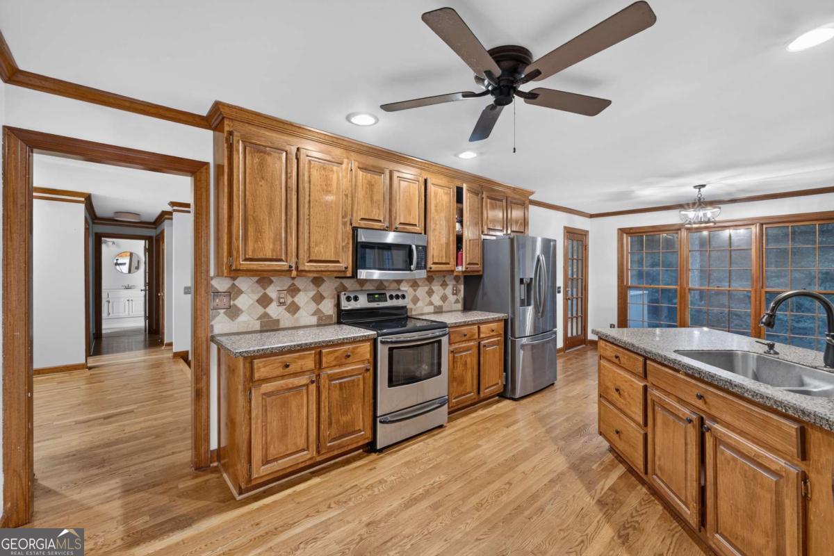 1105 Secret Cove Drive Property Photo 4
