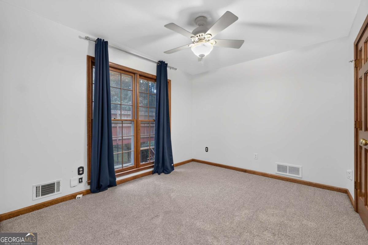 1105 Secret Cove Drive Property Photo 19