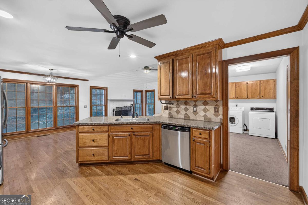 1105 Secret Cove Drive Property Photo 20