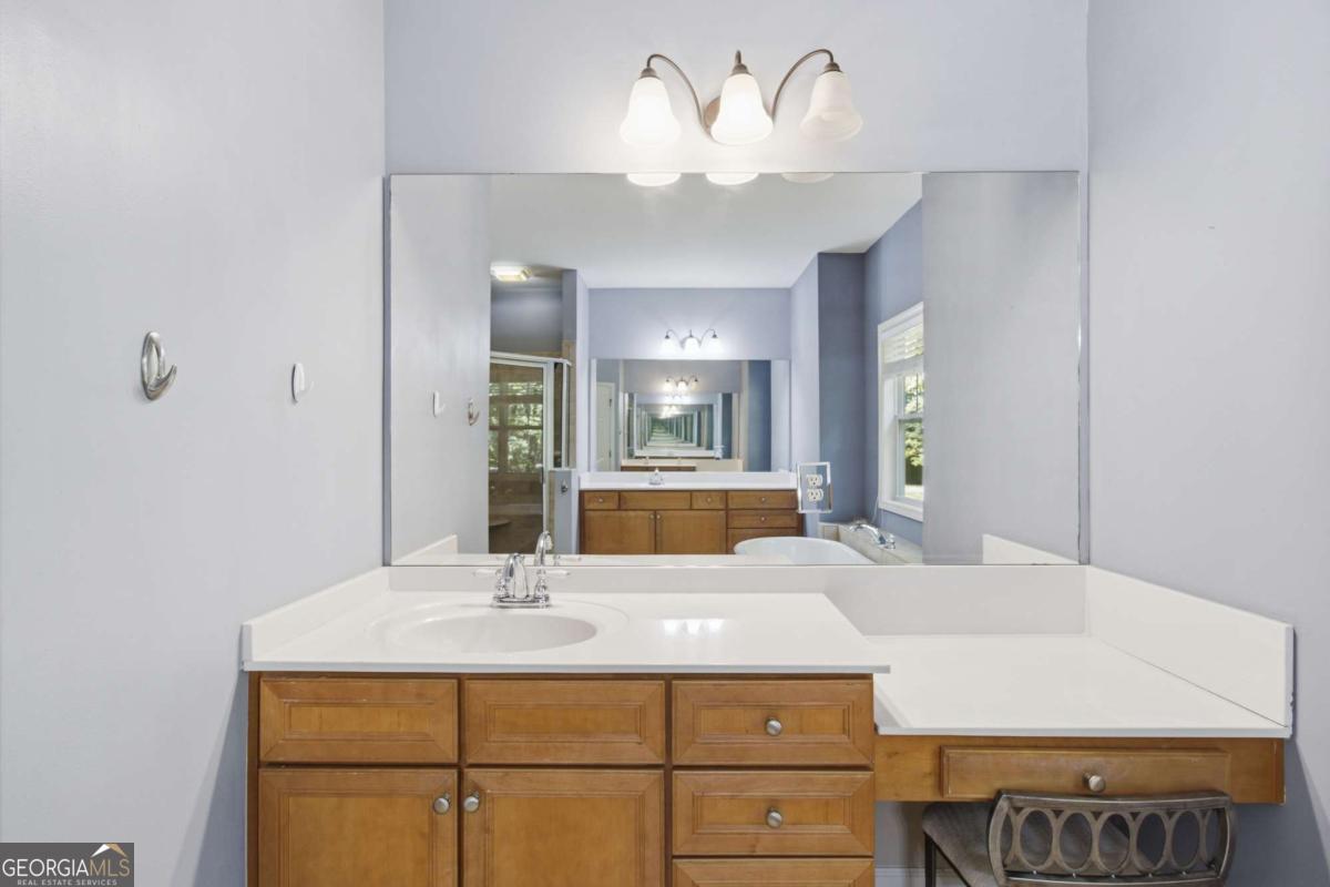 128 Fern Park Drive Property Photo 23