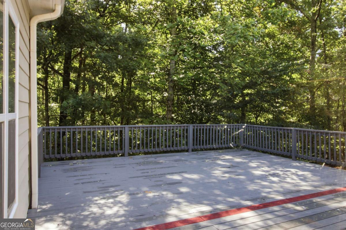 128 Fern Park Drive Property Photo 40
