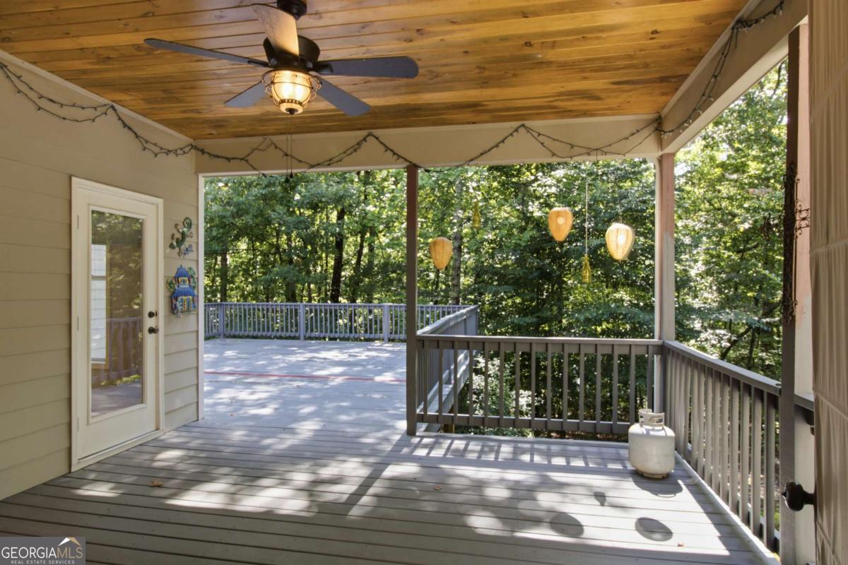 128 Fern Park Drive Property Photo 41