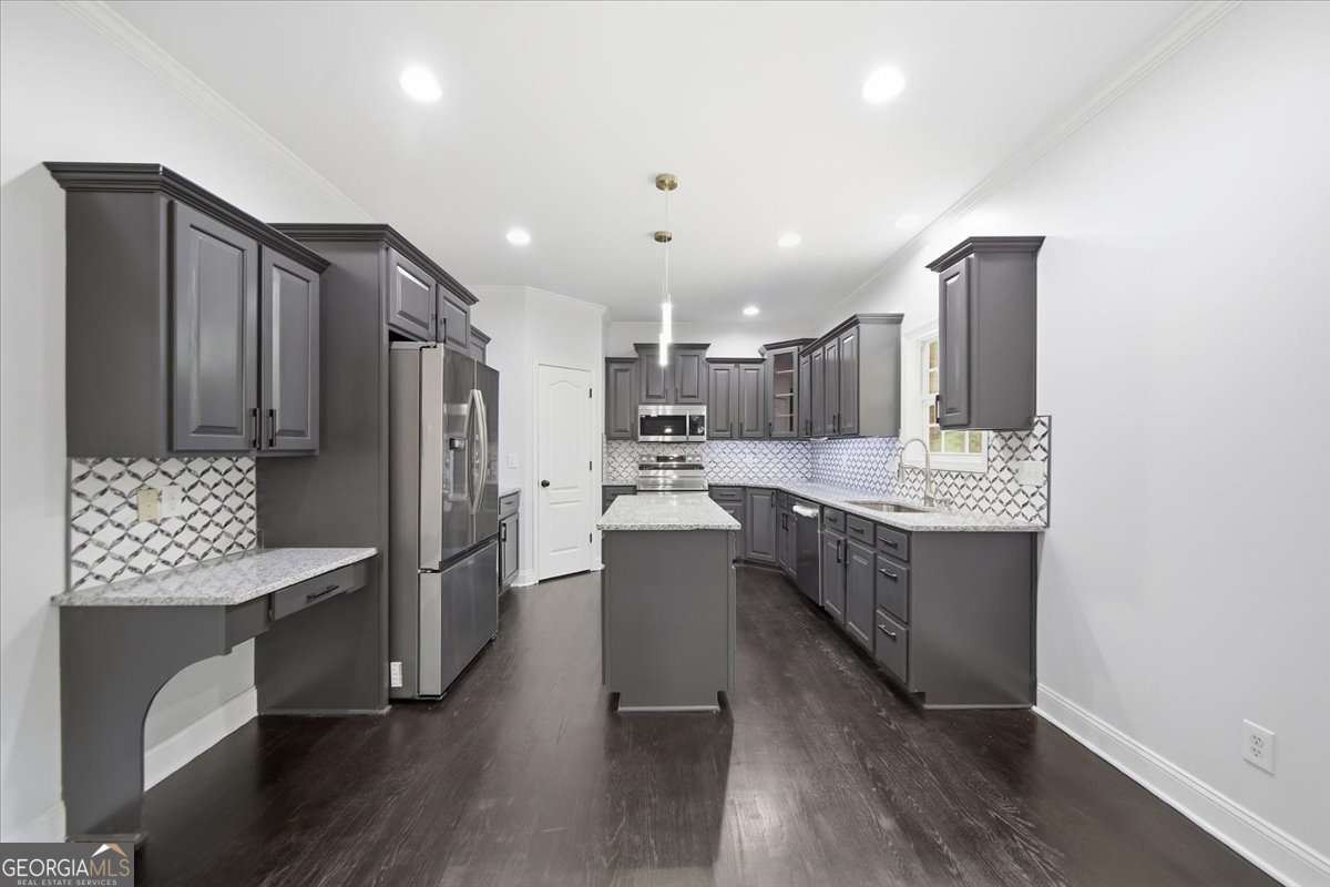 2000 Millstone Drive Sw Property Photo 14