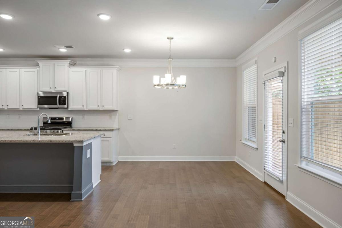 1571 Summer Song Drive Property Photo 5