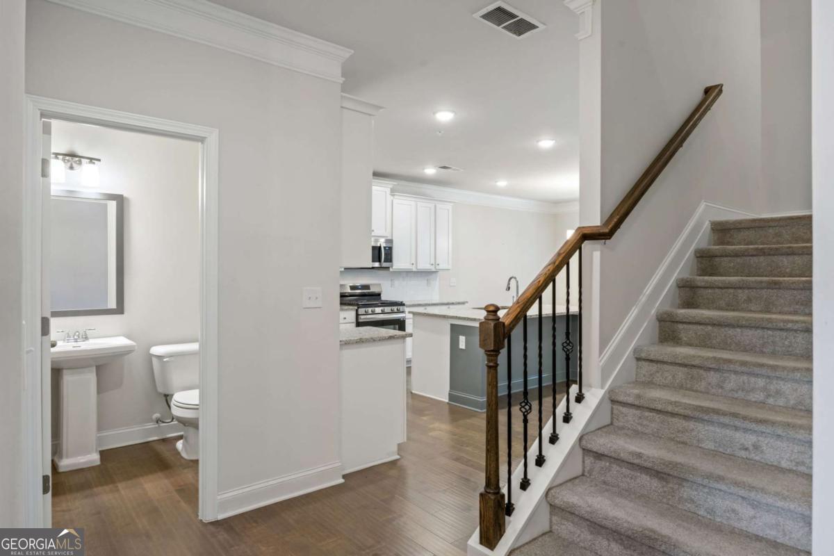 1571 Summer Song Drive Property Photo 10