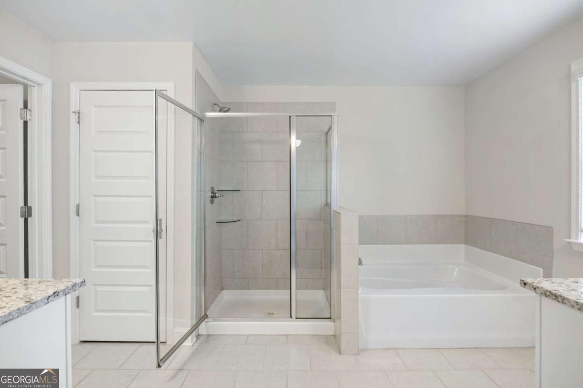 1571 Summer Song Drive Property Photo 15