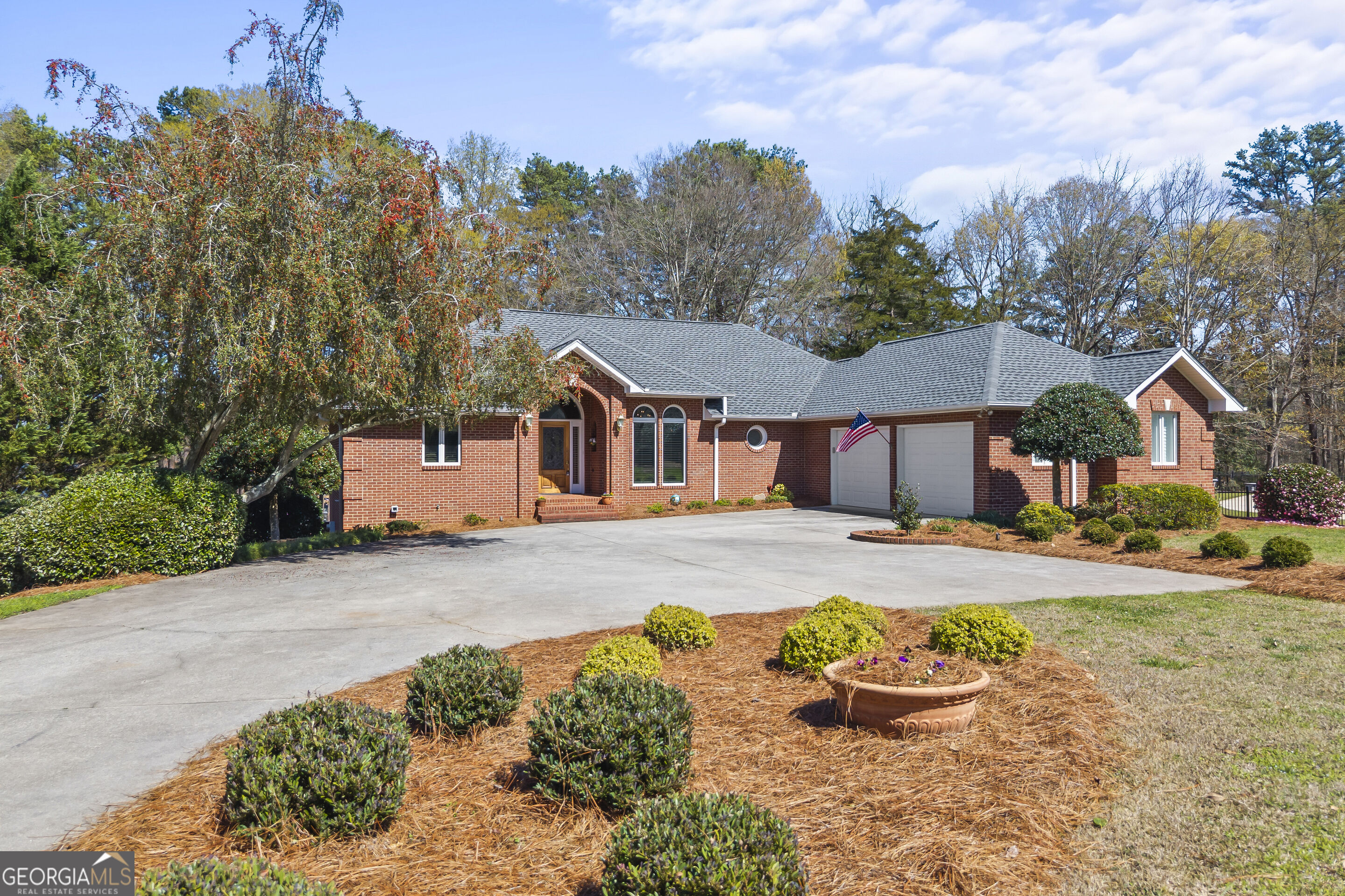 424 Capri Point Property Photo 2