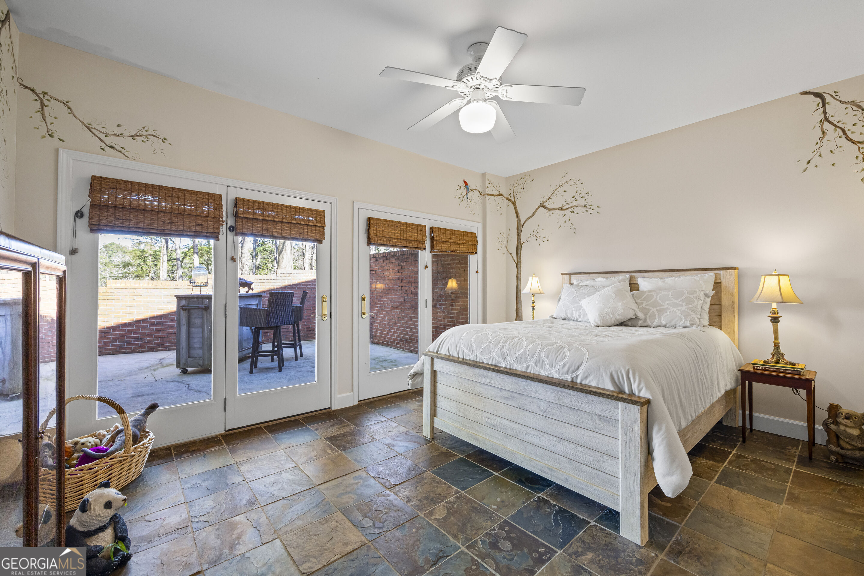 424 Capri Point Property Photo 30