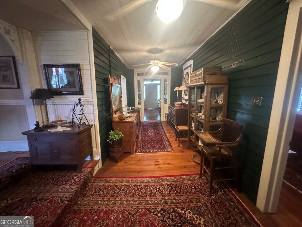 1808 Wire Road Property Photo 9