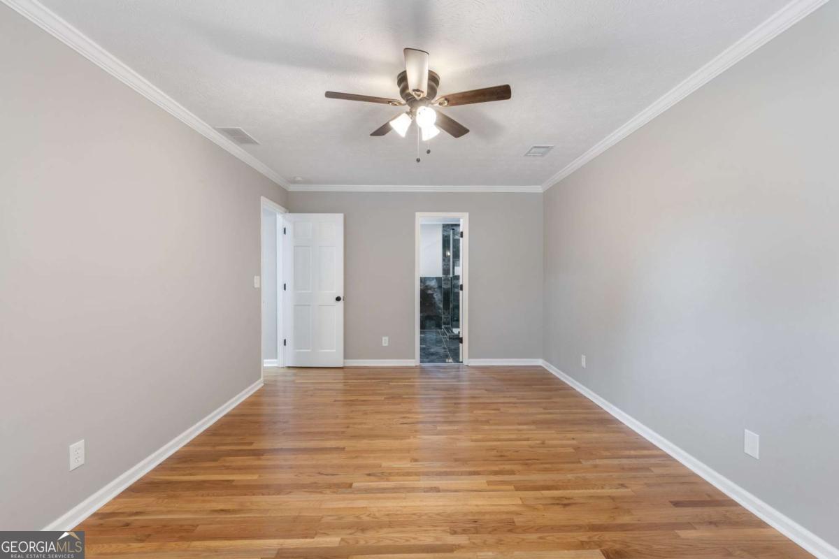 1001 Gunners Walk Property Photo 15