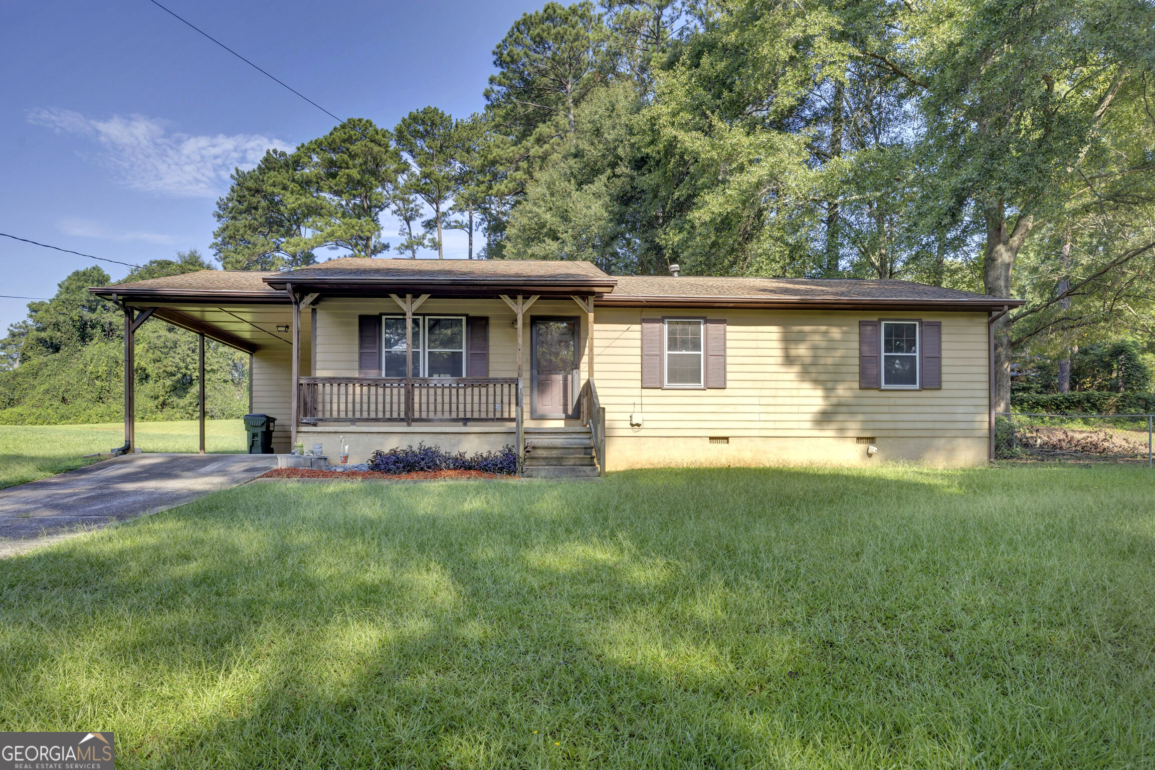 65 Pinehurst Drive Property Photo 2