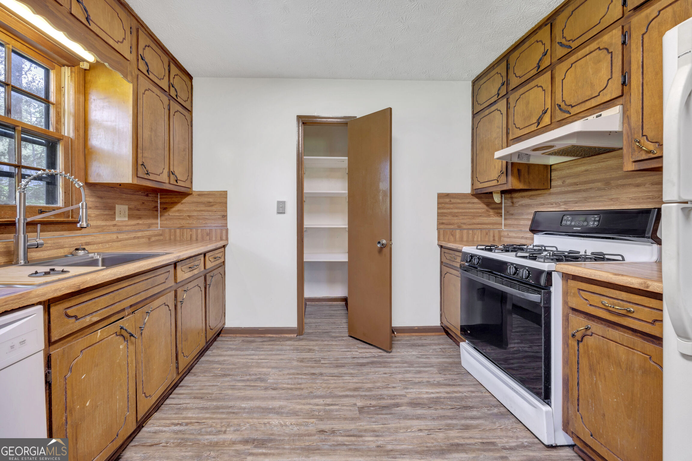 65 Pinehurst Drive Property Photo 15