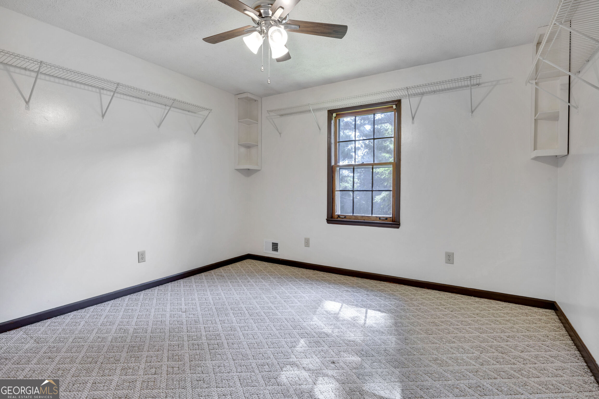 65 Pinehurst Drive Property Photo 23