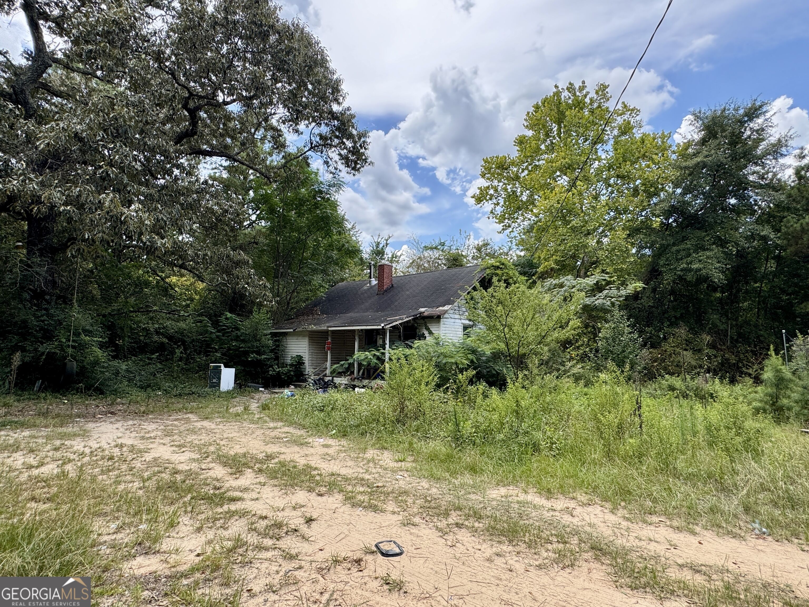 257 W Crusselle Street Property Photo 4