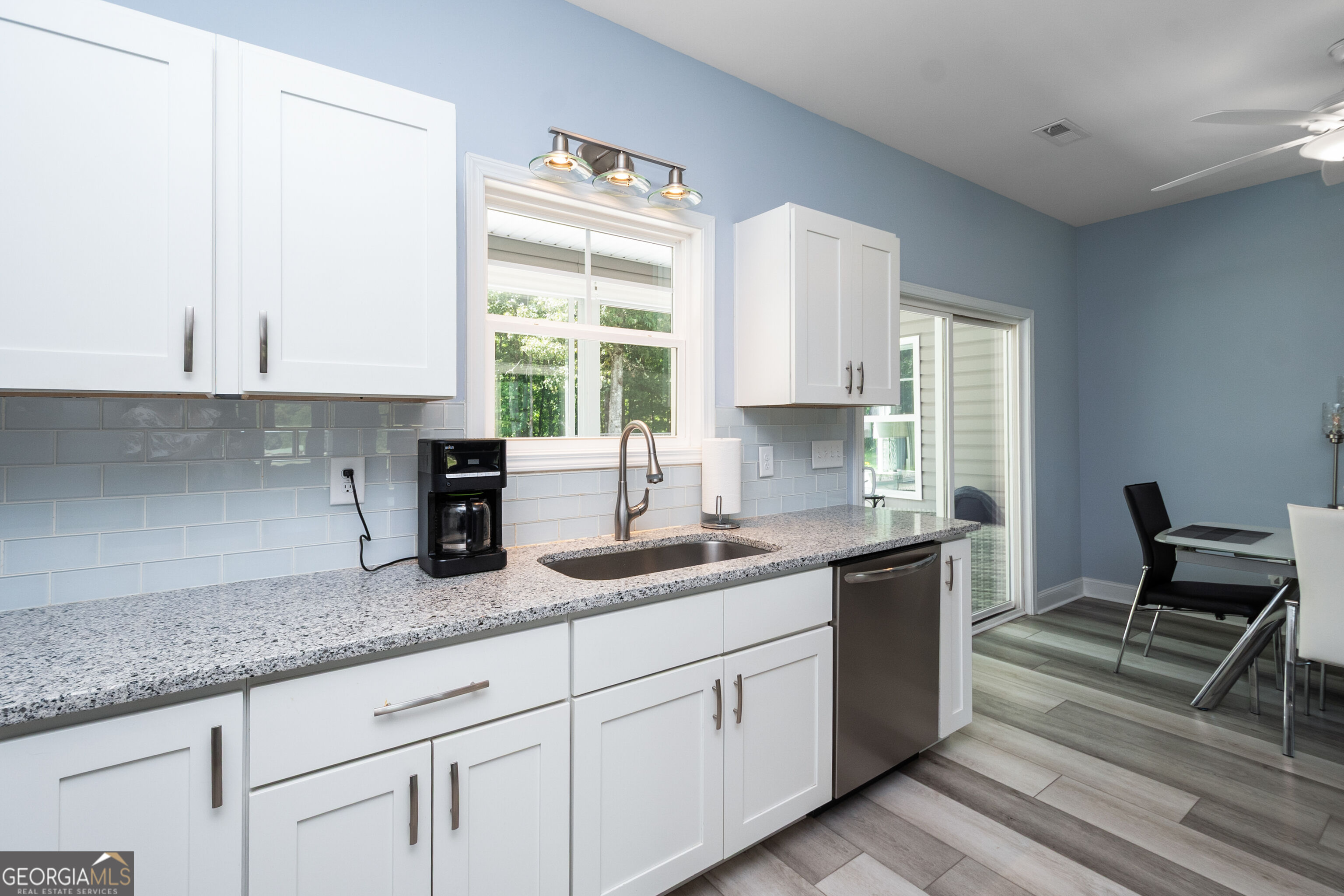 3611 Forrest Road Property Photo 13