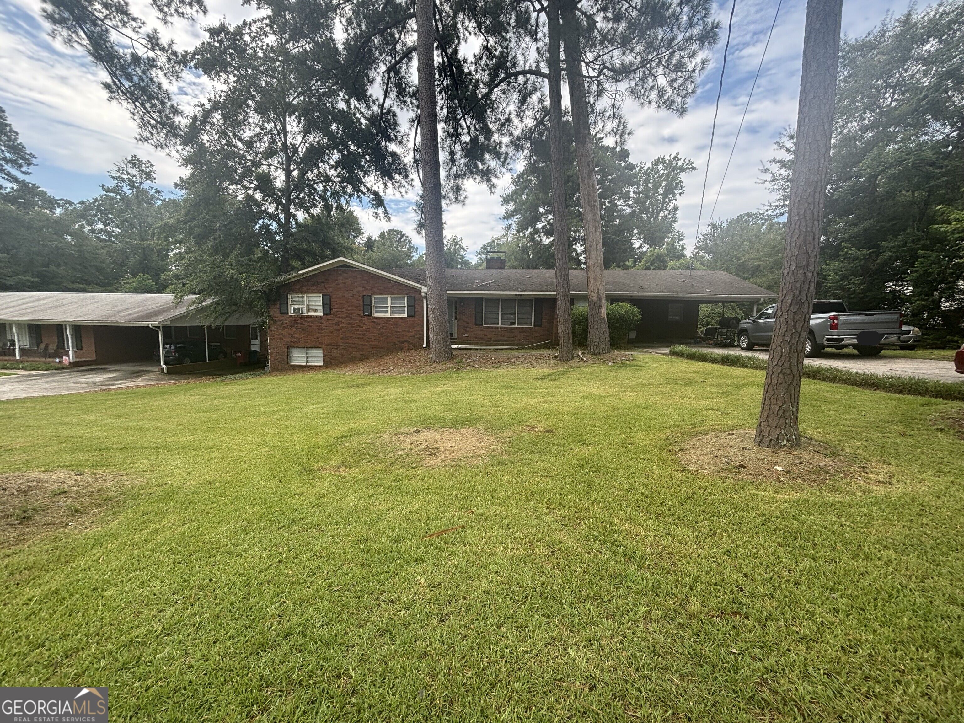2986 Crestline Drive Property Photo 1