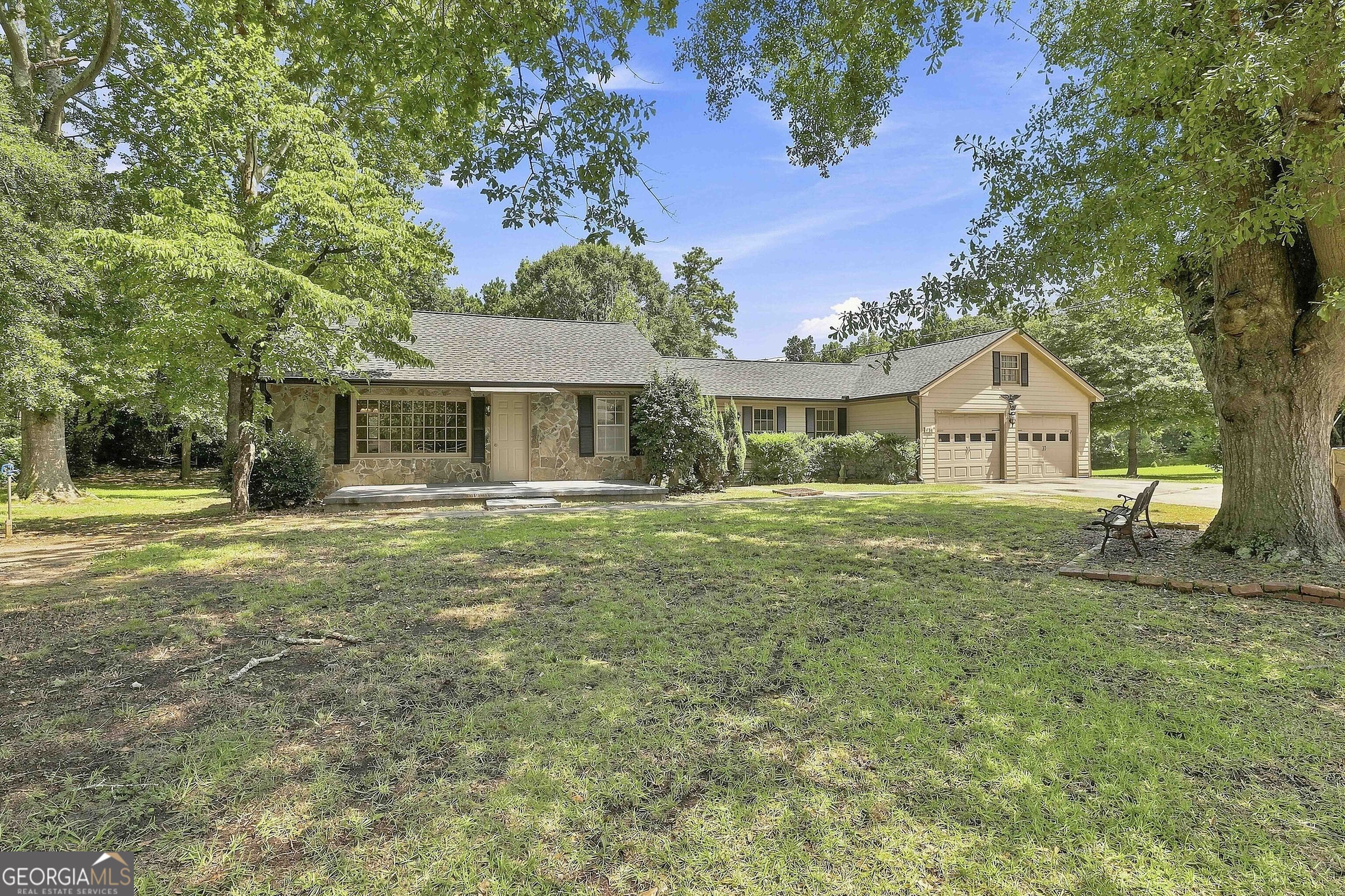 458 Mehaffey Drive Property Photo 5