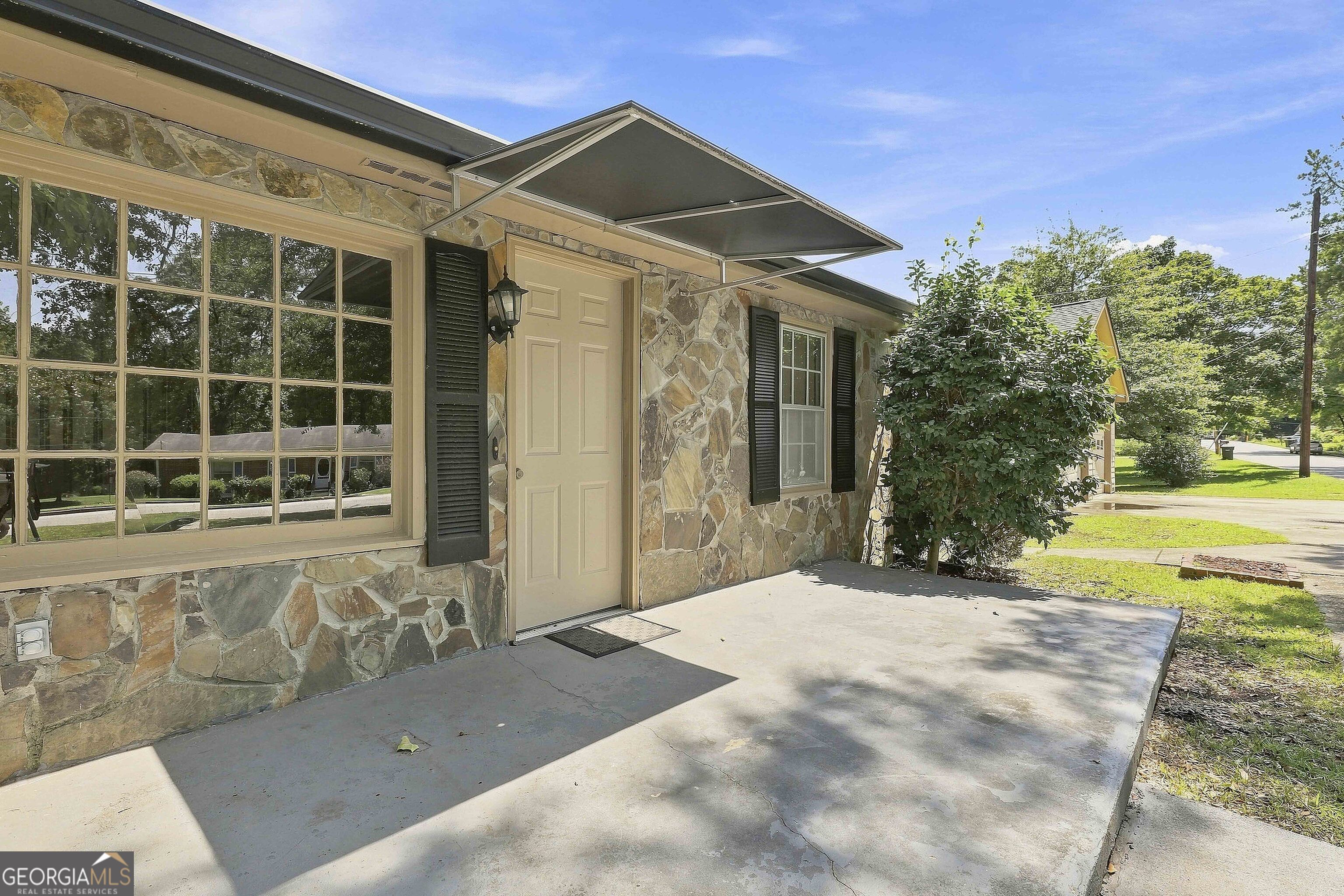 458 Mehaffey Drive Property Photo 7