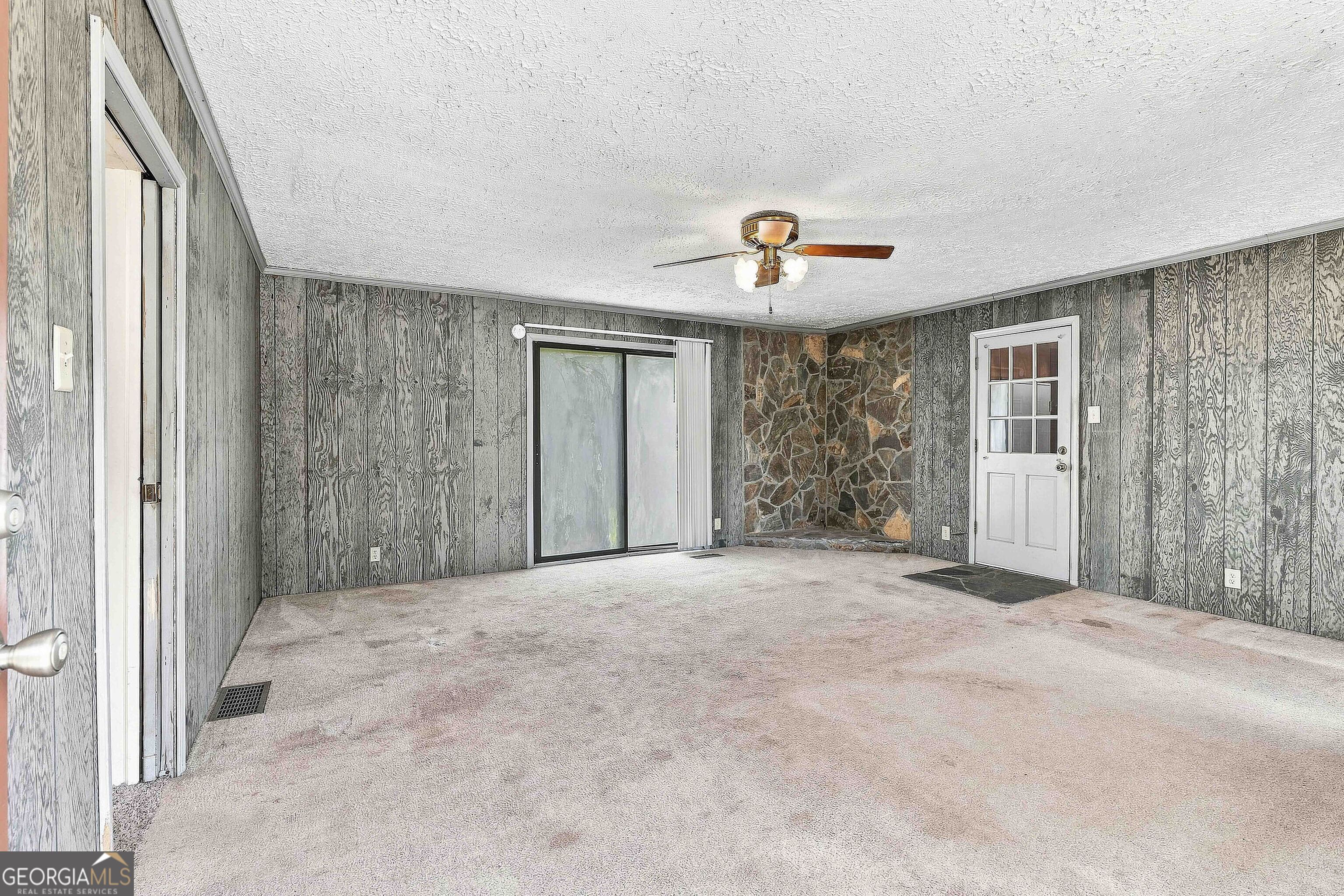 458 Mehaffey Drive Property Photo 9