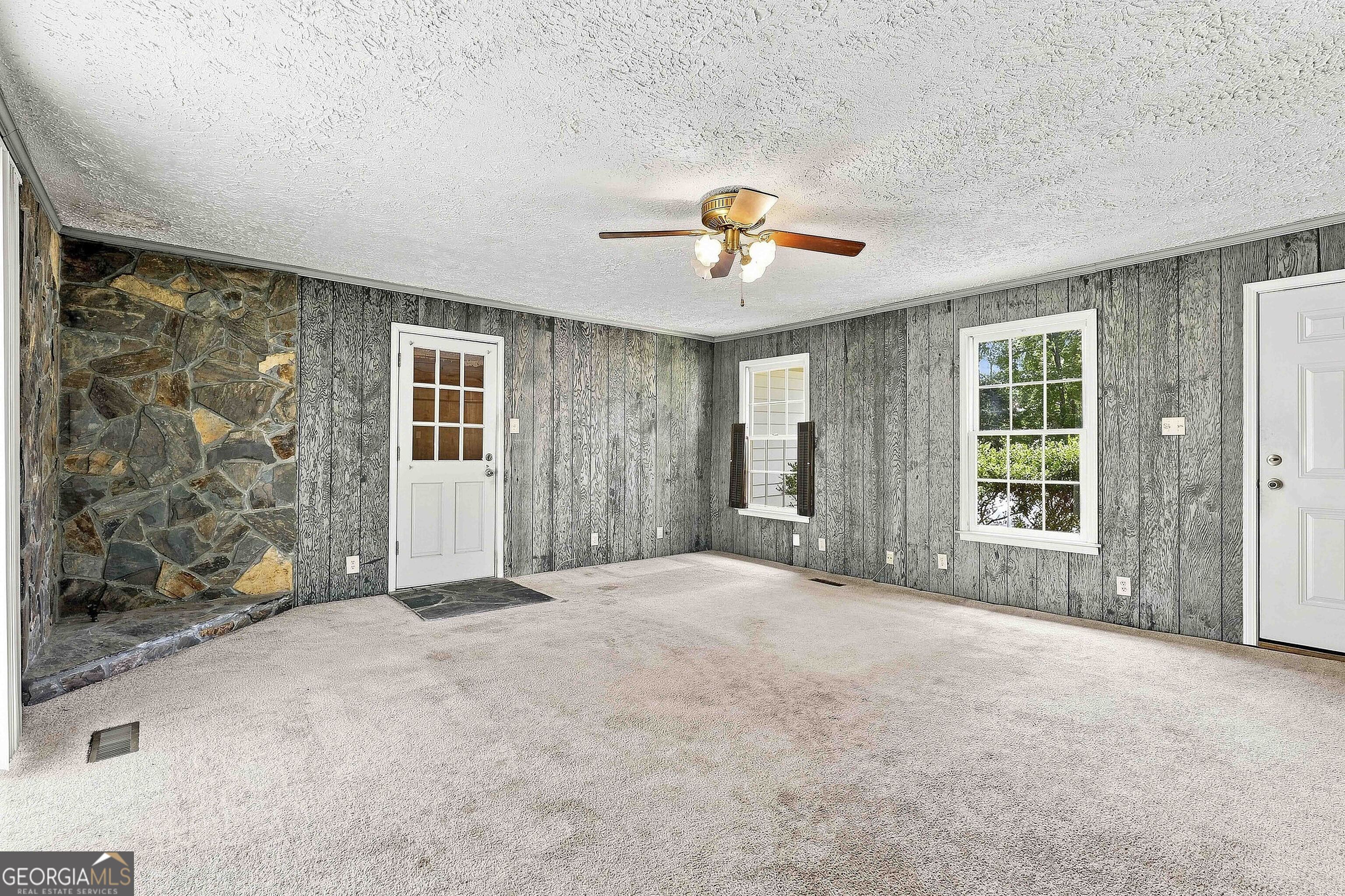 458 Mehaffey Drive Property Photo 12