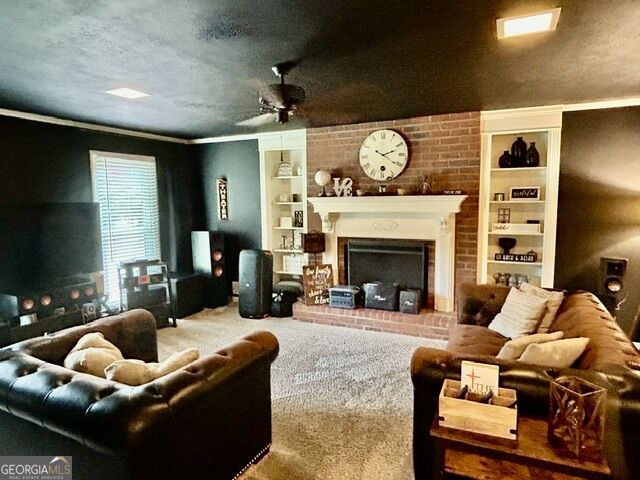 215 Pineywood Road Property Photo 2