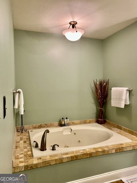 215 Pineywood Road Property Photo 11