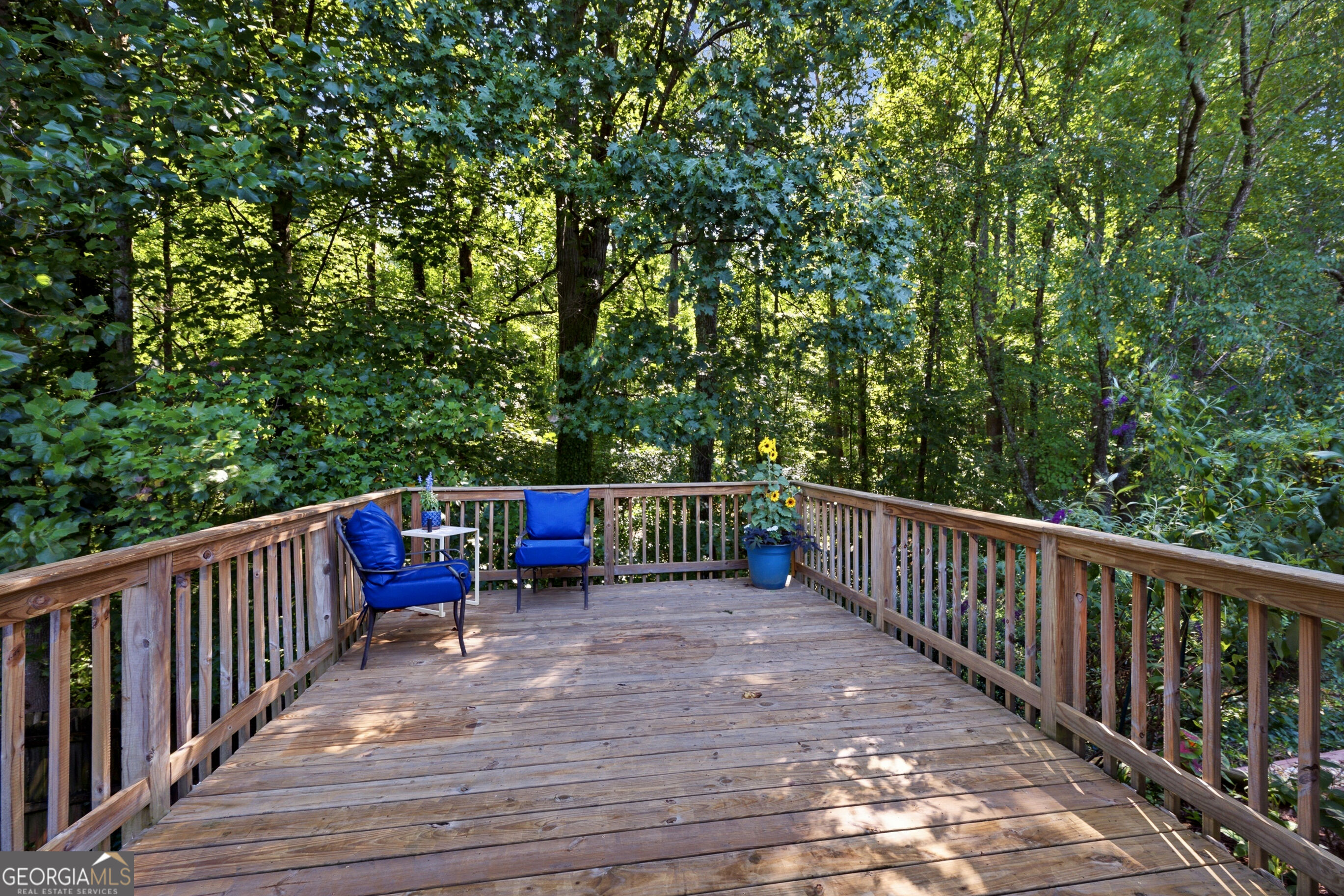 1059 Athena Court Property Photo 28