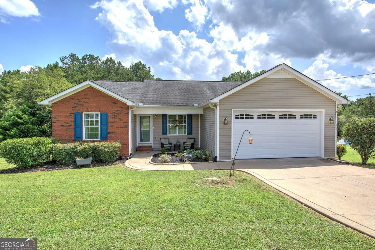152 Brewer Road Property Photo 1