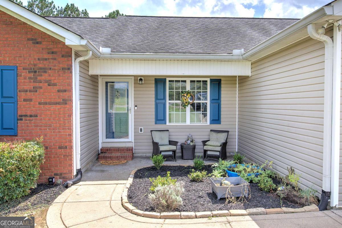 152 Brewer Road Property Photo 5
