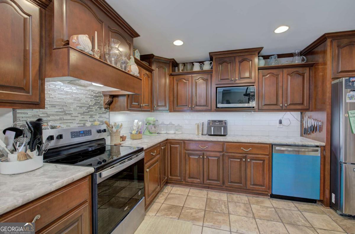 152 Brewer Road Property Photo 13