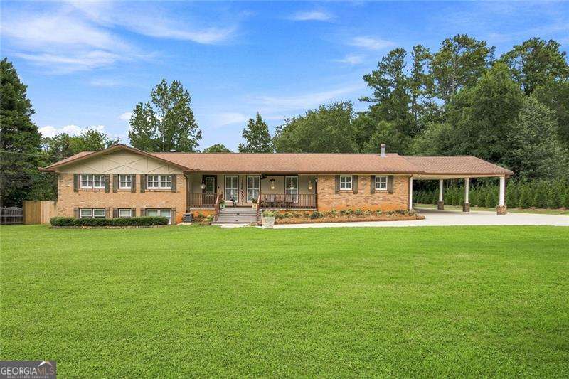 2779 Bob Cox Road Property Photo 1