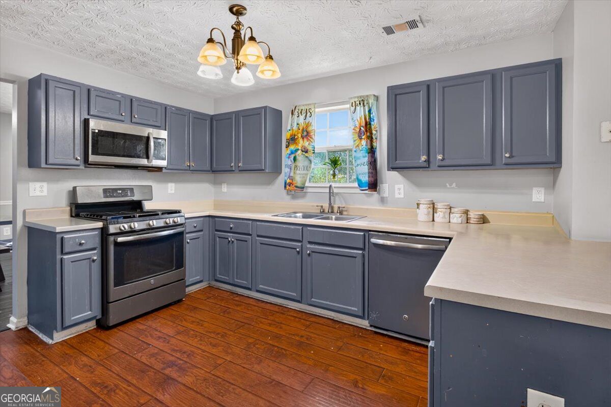 1835 Rest Haven Lane Property Photo 8