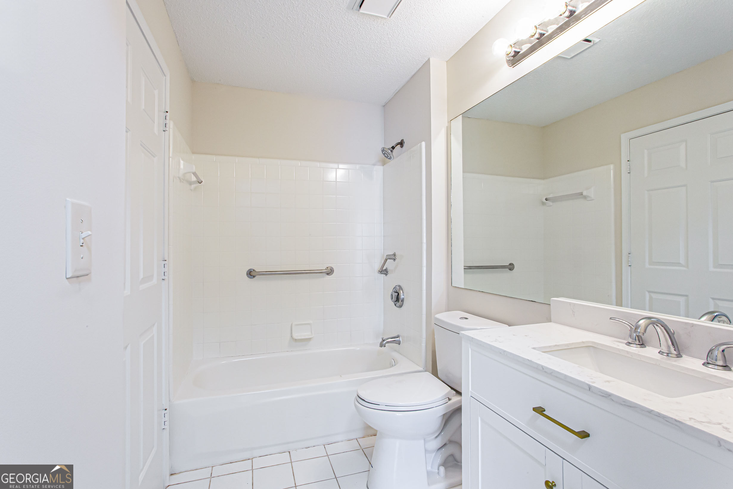 1075 Peachtree Walk Ne # A312 Property Photo 17