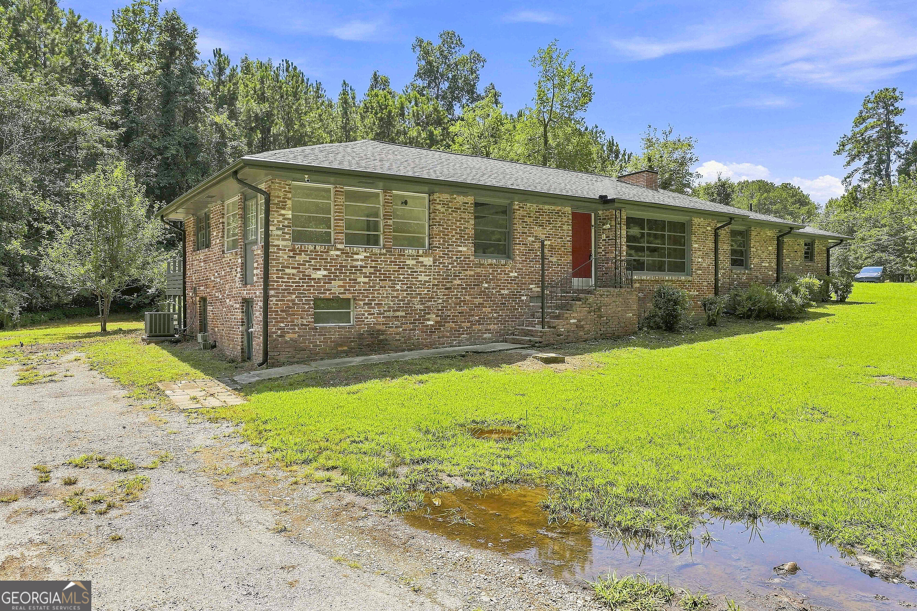 490 Mehaffey Drive Property Photo 6