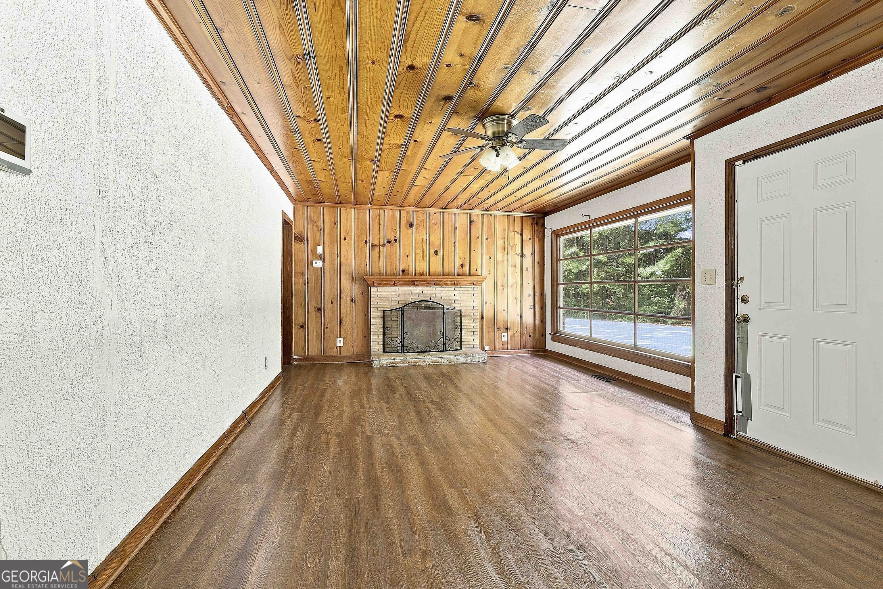 490 Mehaffey Drive Property Photo 10