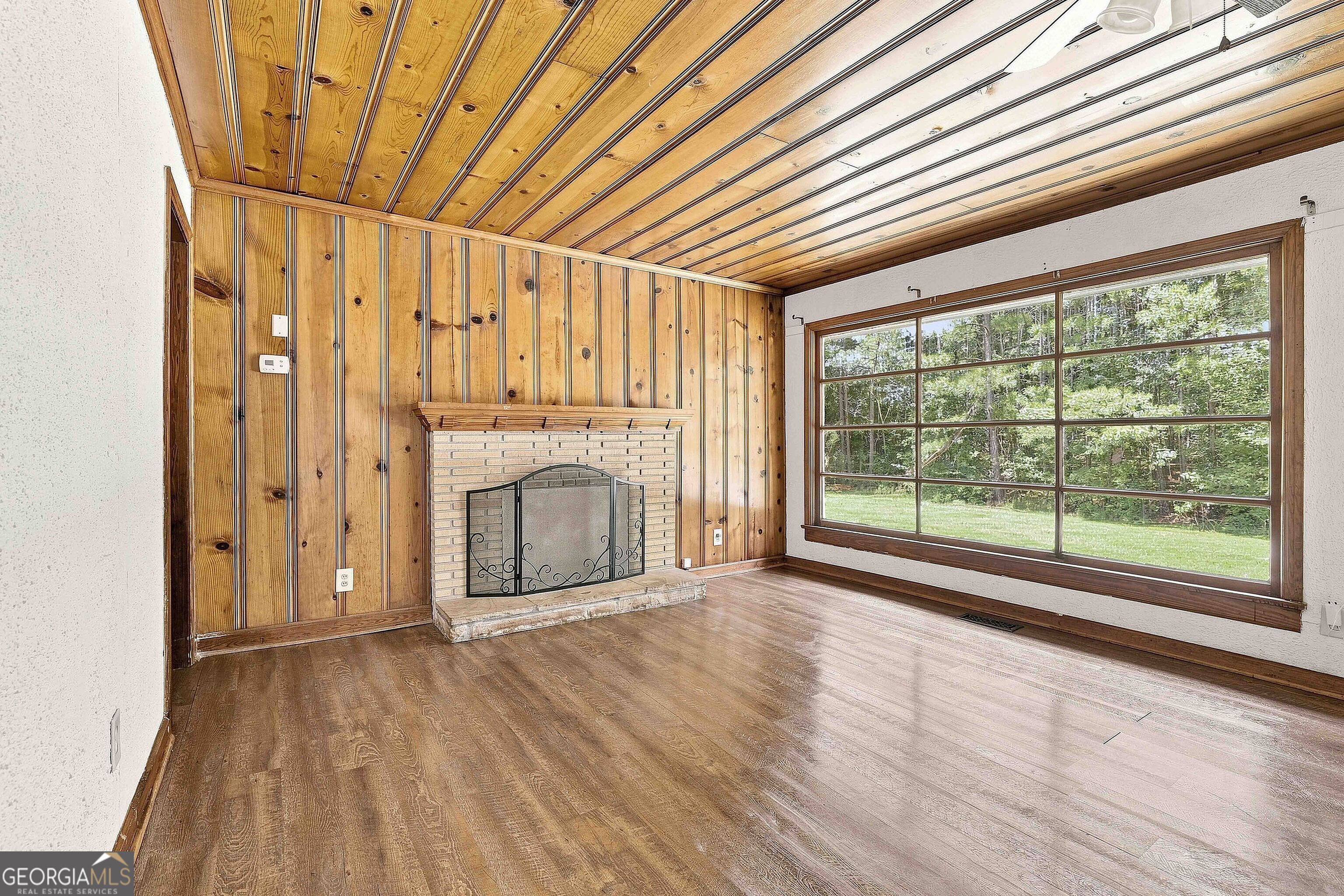 490 Mehaffey Drive Property Photo 12